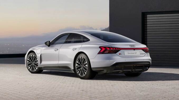 Audi e-tron GT 435kW 105kWh S 4dr Auto Electric Saloon - Image 4